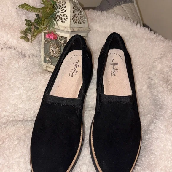Clarks Black Women's Loafers NEW - Picture 6 of 6